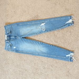 Women's distressed skinny jeans